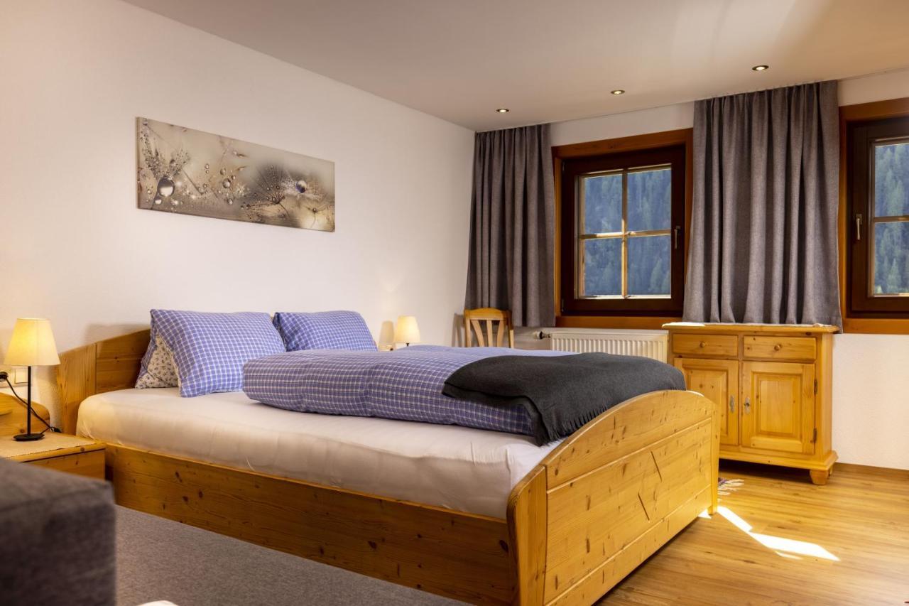Haus Arnika Appartement Sankt Jakob in Defereggen Buitenkant foto
