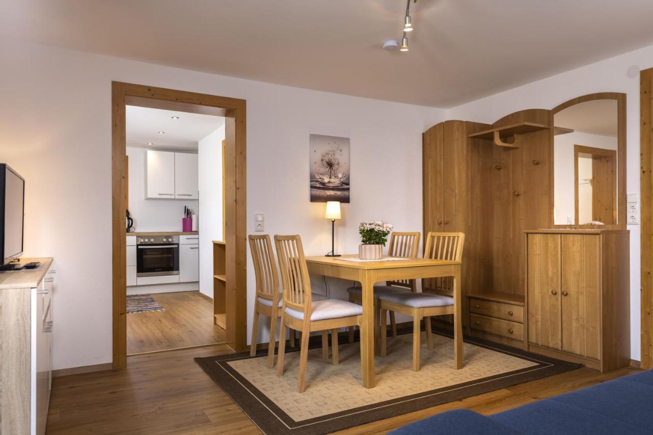 Haus Arnika Appartement Sankt Jakob in Defereggen Buitenkant foto